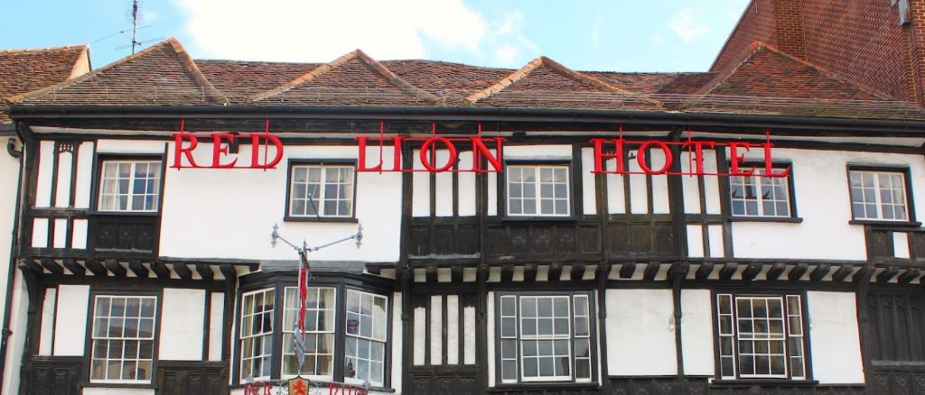 hotel ghost hunt - Red Lion Hotel