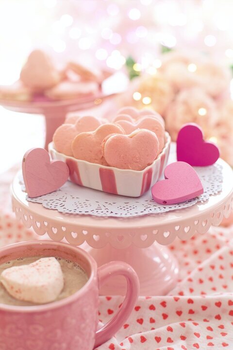 CommunityAd Trades - Cooking & Baking - Valentine's Day Bakes - heart-shaped treats on display with a mug with a heart marshmallow