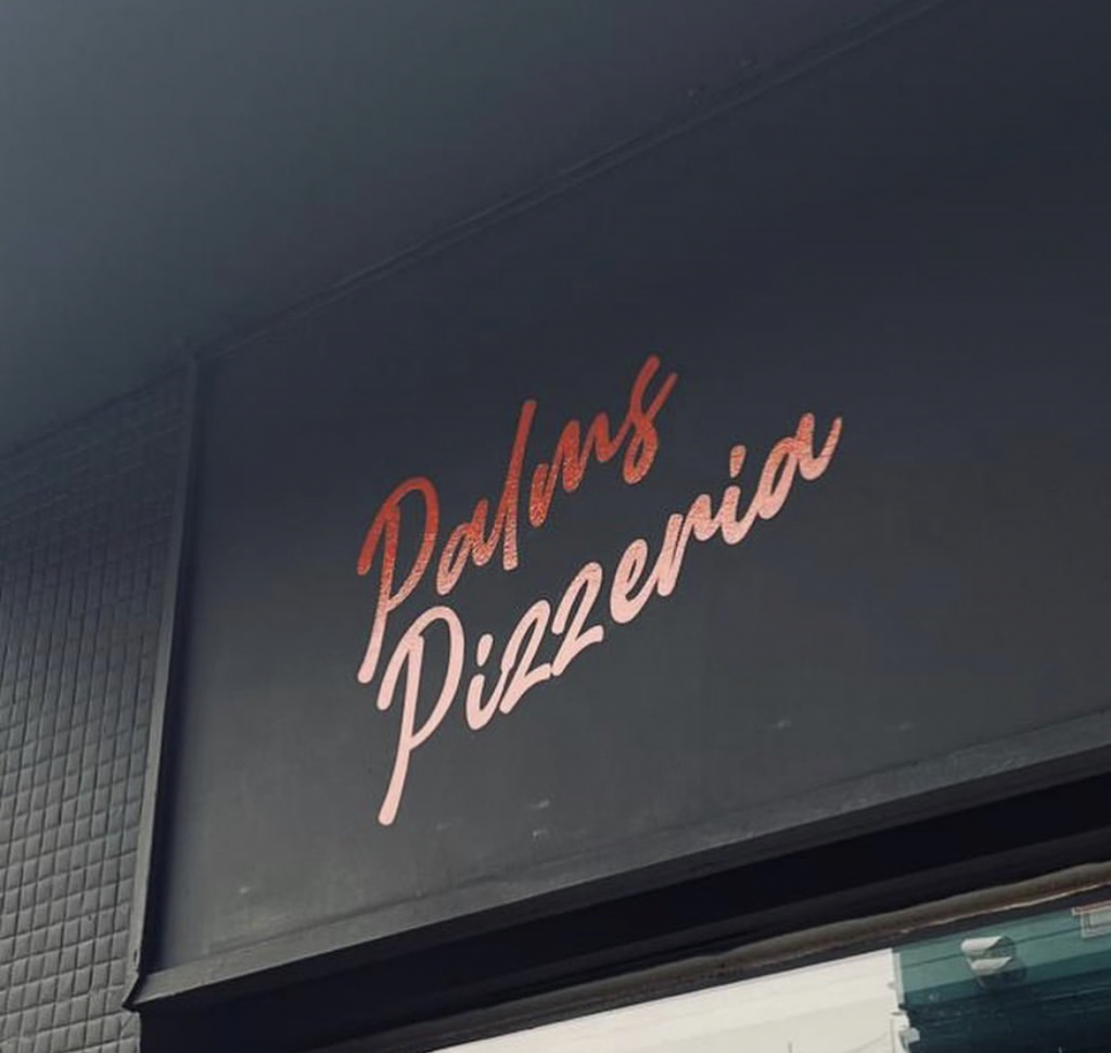 Palms Pizzeria shop front