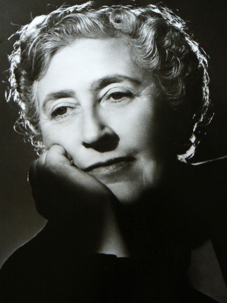 CommunityAd Exclusive - Sunningdale Famous Face – Agatha Christie